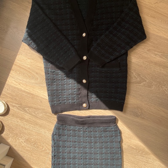 set - aritzia babaton lacer cardigan and salvatore skirt - Picture 2 of 5